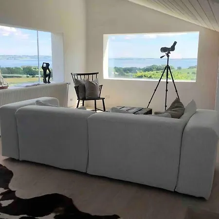 Luxury House With Breathtaking Sea View Of Mols *