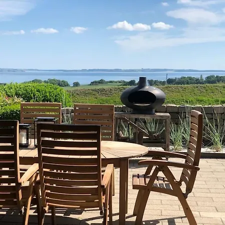 Luxury House With Breathtaking Sea View Of Mols Rønde